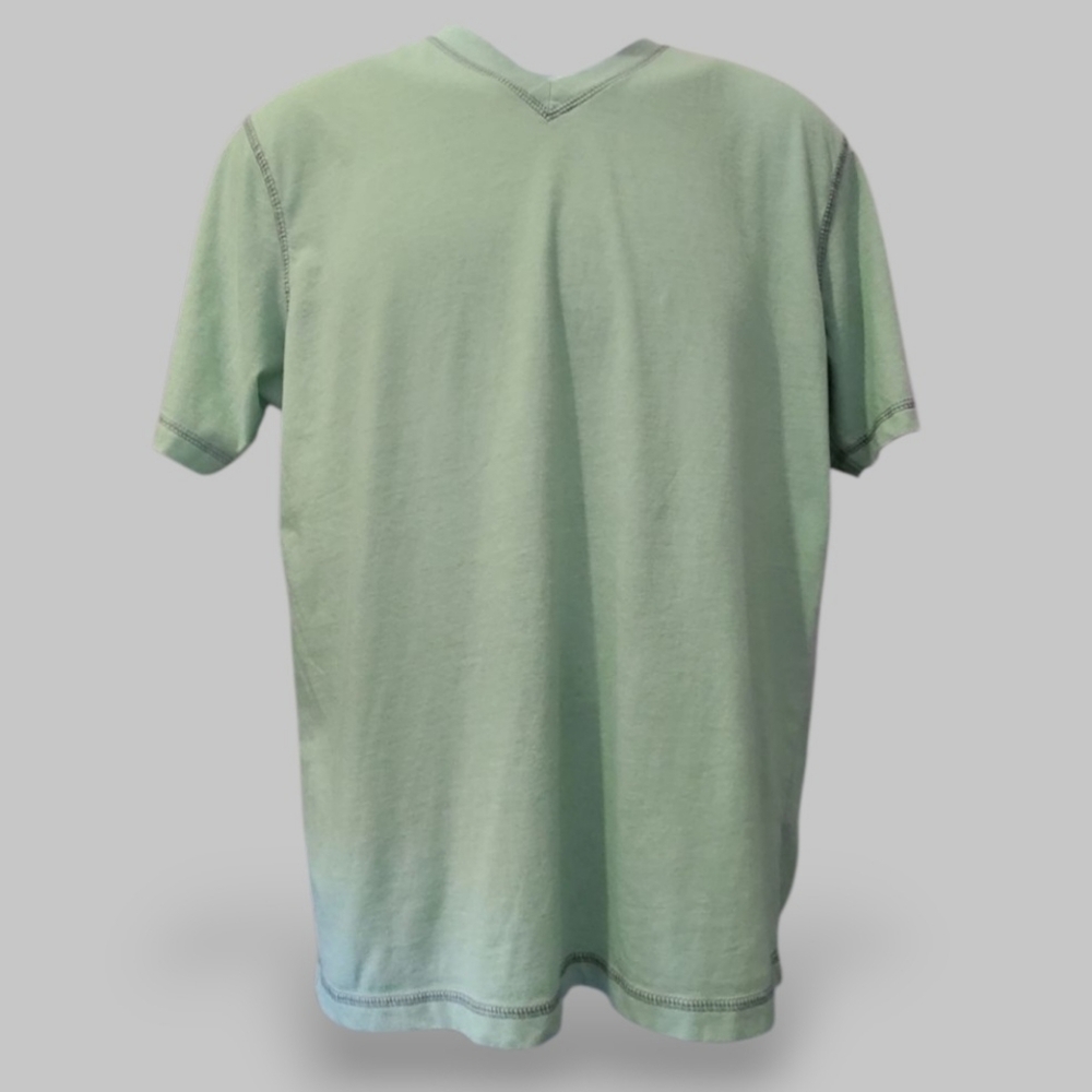 PD&C Green Short Sleeve Tee Super Soft V Neck Men's Size Medium